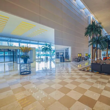 Hyatt Regency Dubai - Corniche-2